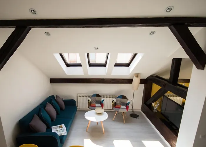 Chic In The Downtown - The Location 塞拉耶佛