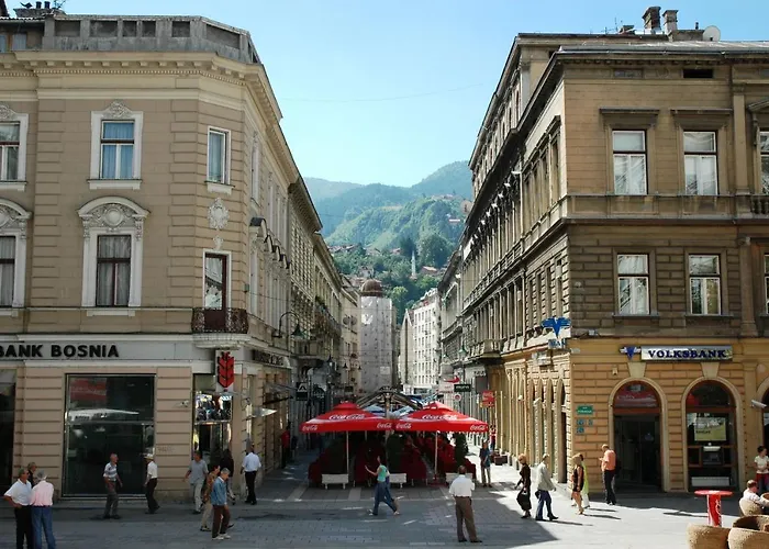 Chic In The Downtown - The Location 公寓